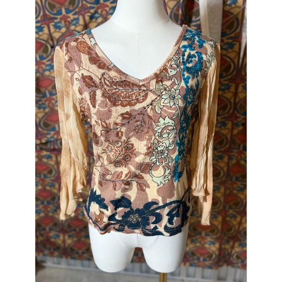 Forbidden Tops - Forbidden Boho Floral Print Beaded Bell Sleeve V‎ Neck Top Blouse Women's Size L